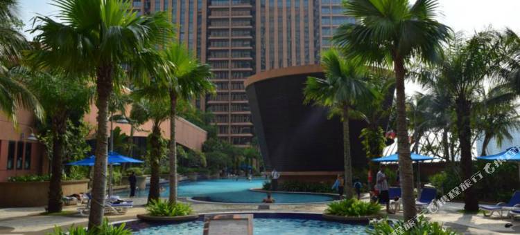 庄园奢华套房公寓酒店(The Manor Luxury Suites & Apartments)图片