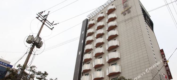 清州Bon汽车旅馆(Cheongju Born Hotel)图片