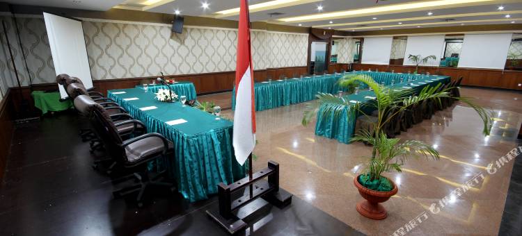 班贾尔马辛国际酒店(Hotel Banjarmasin International)图片