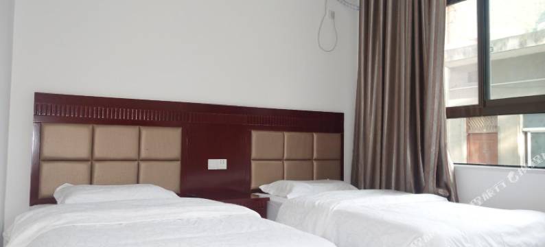 华阴心悦驿栈(华山火车站店)图片