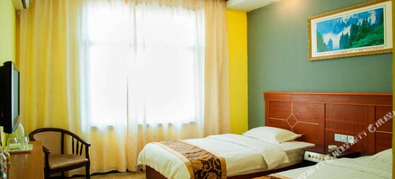 张家界梅苑商务宾馆(吉首大学店)图片