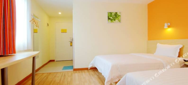 7天连锁酒店(重庆观音桥店)图片