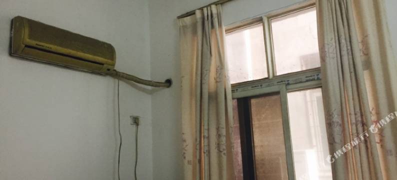 学雅芳邻公寓图片