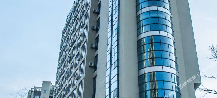 格林豪泰酒店(承德火车站东南承德世纪城店)图片