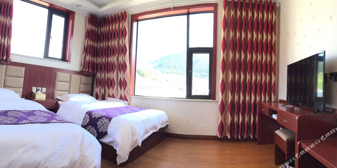 碌曲县郎木寺假日港湾主题宾馆