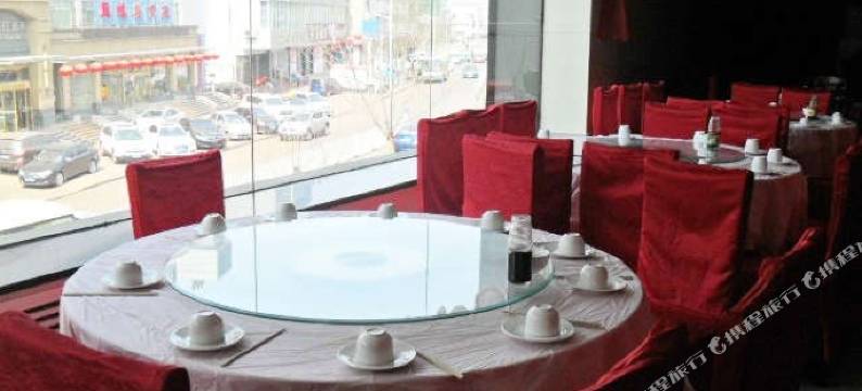 灵石翠峰楼酒店图片