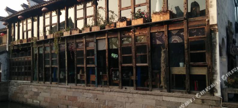 嘉兴华庭电竞旅馆图片