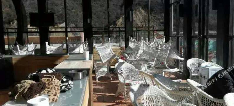 平武花腰带藏家客栈图片