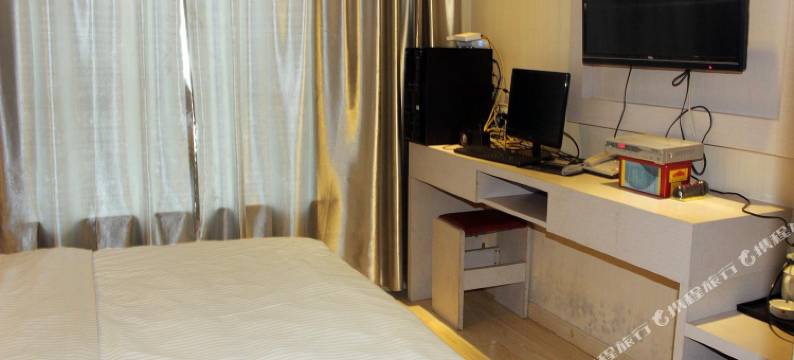 尚一特连锁酒店(房县水蓝郡店)图片