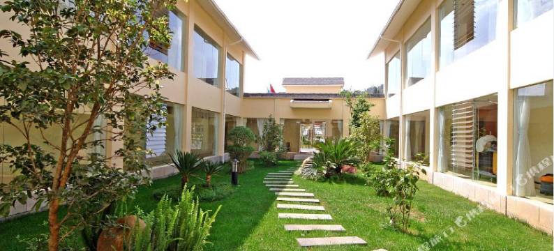 腾冲空港观光温泉酒店图片