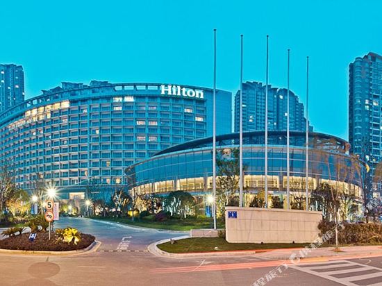 南京世茂滨江希尔顿酒店