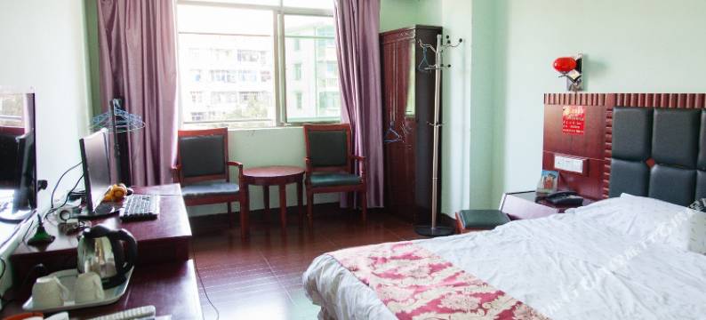 骏尔宾馆(海南师范大学店)图片