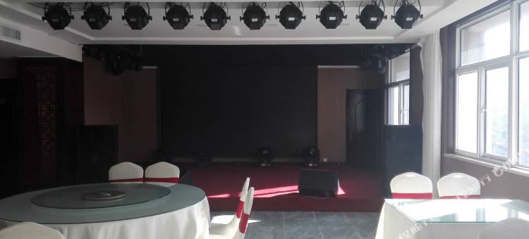 安塞鼓乡酒店图片