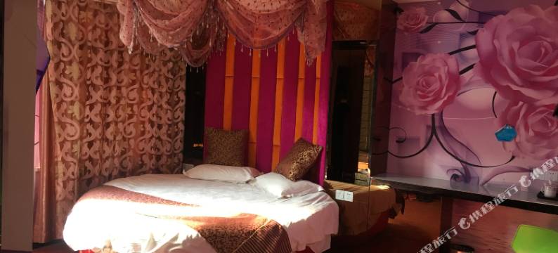 艾九精品酒店(上海洲海路地铁站店)图片