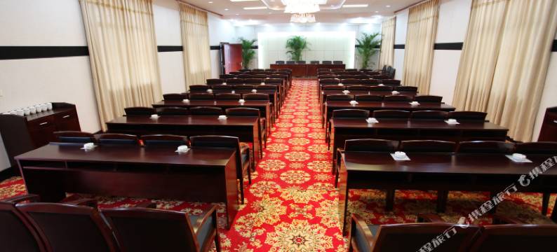 新平惠通酒店图片