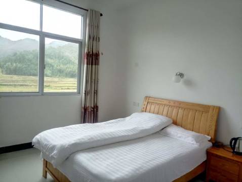 婺源严田民宿(长郭段分店)