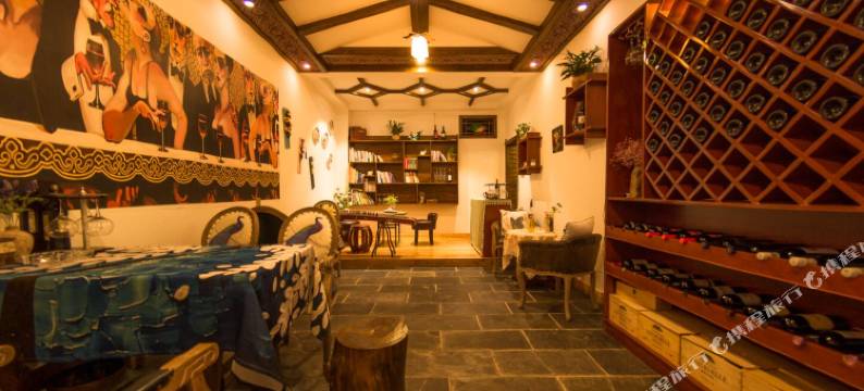 张家界山外山客栈(武陵源森林公园东门店)图片