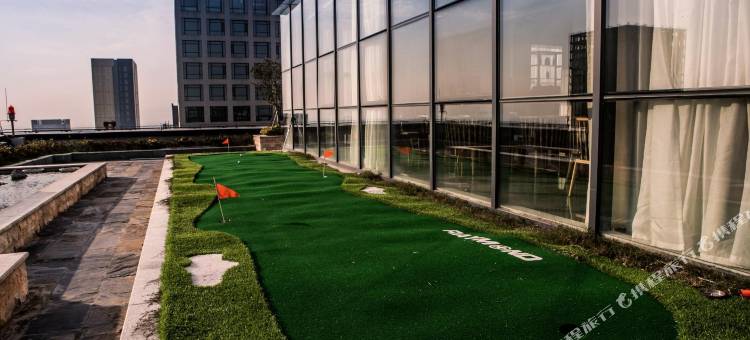 银宿酒店(南部商务区罗蒙环球乐园店)图片