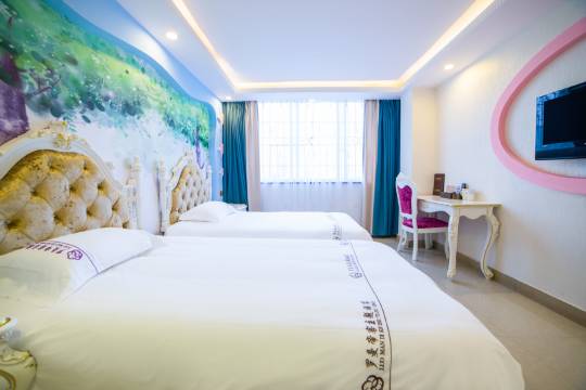 罗曼蒂客酒店(成都郫都百伦广场店)