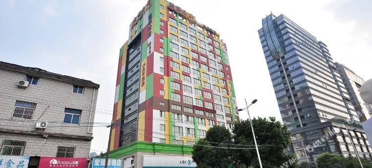 杭州云顶之星酒店(婺江路地铁站店)图片
