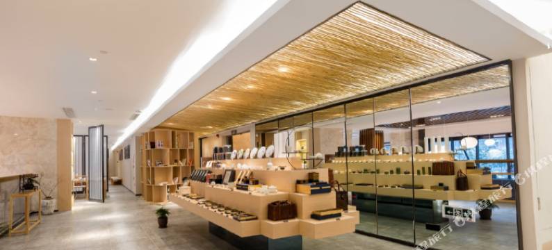 杭州未来科技城湖畔创研中心亚朵酒店图片
