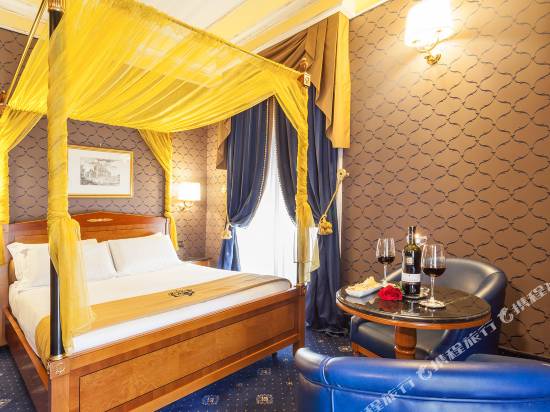 羅馬曼弗雷迪羅馬套房酒店