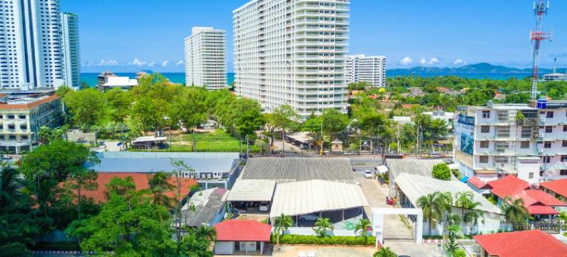 皇家公园泳池别墅(Royal Park Pool Villa Pattaya)图片