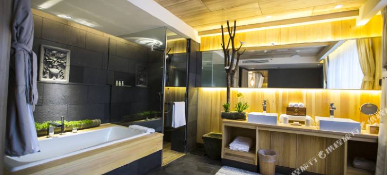 成都鹪鹩人文精品酒店(宽窄巷子店)图片