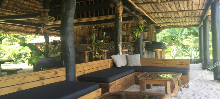 和乐湾度假村(Waruka Bay Resort)图片