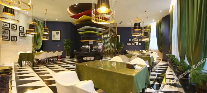 奥兰酒店(重庆永川体育中心枫叶文理学院店)图片