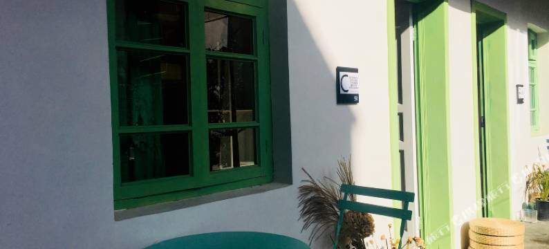 罗平97ROCK书店青年旅舍图片