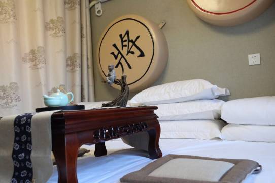 蔚县塔罗主题客栈