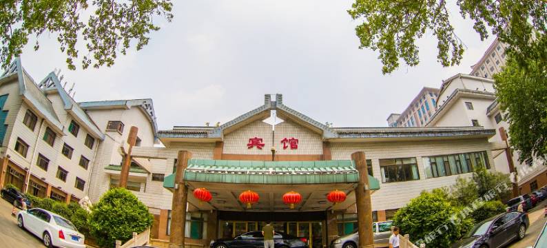 济南珍珠泉宾馆图片