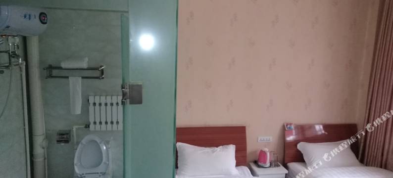 八方来宾馆(太白县步行街西口店)图片