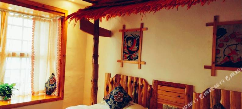 芙蓉镇灵泉溪客栈图片