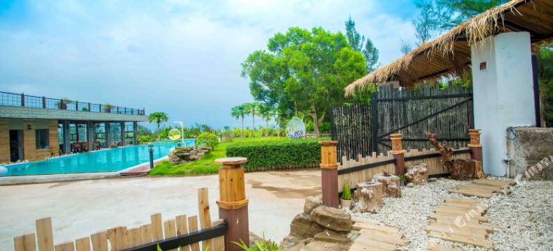 五彩庄园客栈(涠洲岛五彩滩店)图片