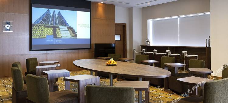 迪拜阿尔巴沙诺富特酒店(Novotel Dubai Al Barsha)图片