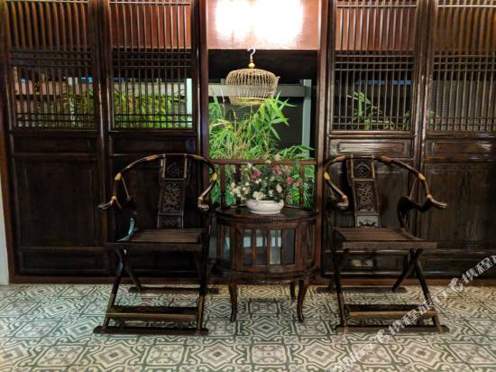 普吉島中國屋公寓酒店