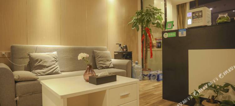 武汉MY电竞酒店(光谷广场one39店)图片