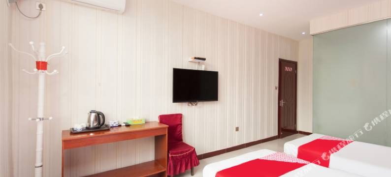 洛阳三彩宾馆(龙门石窟店)图片