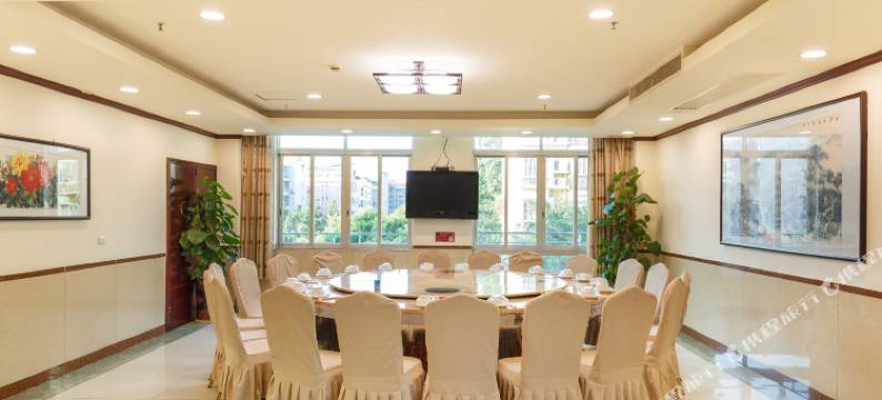 江夏大酒店(柳州柳南万达店)图片