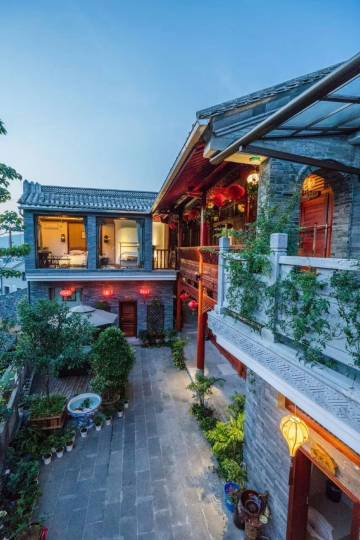 腾冲思齐居•百年古韵•和顺小墅(和顺古镇野鸭湖店)图片