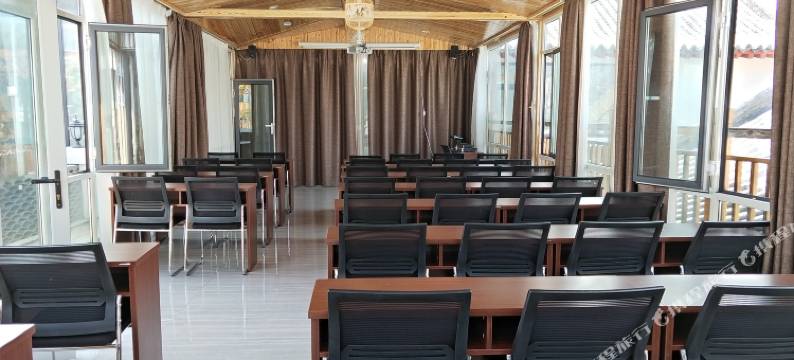 曲阜中影庭院酒店(三孔景区店)图片