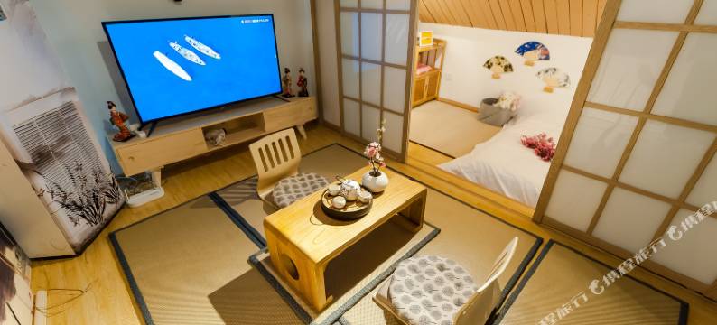 骐寓民宿(上海茂名北路店)图片