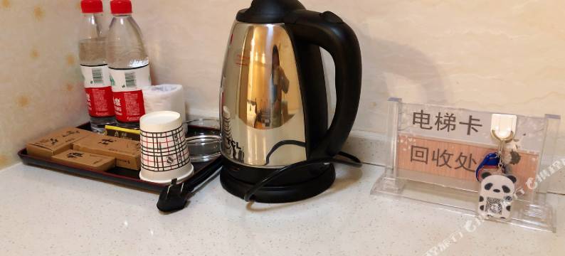 易住酒店公寓(银川悦海新天地机场大巴店)图片