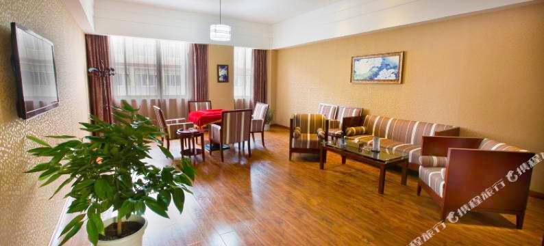 林芝中恒藏吉喜玛大酒店图片