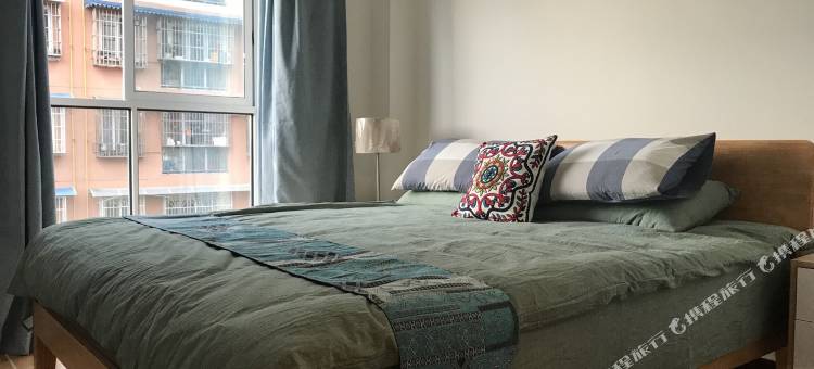 成都堰上青城公寓图片