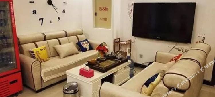 白山拾光青年时尚宾馆图片