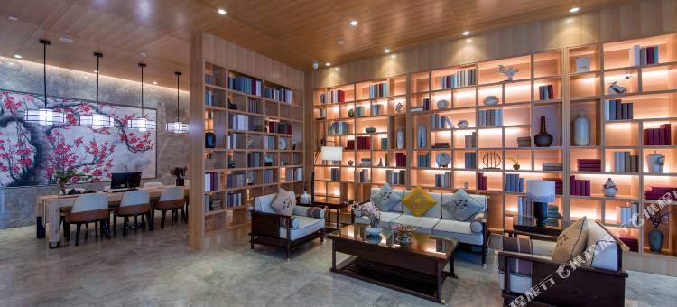 纽宾凯·尚居酒店(武汉华中科技大学佳园路地铁站店)图片