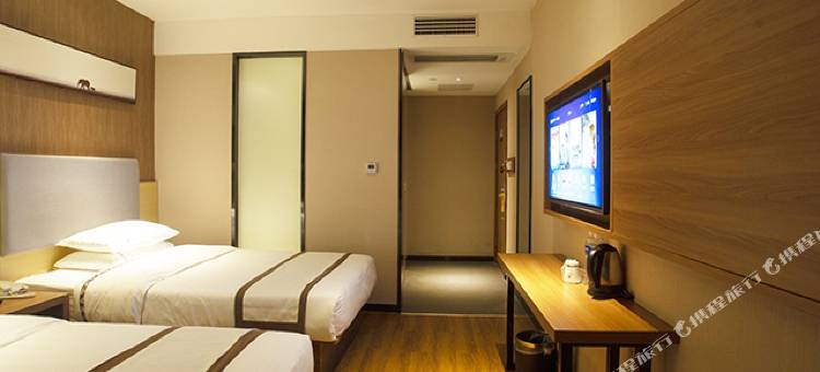 精途酒店(黄冈武穴雅斯广场店)图片